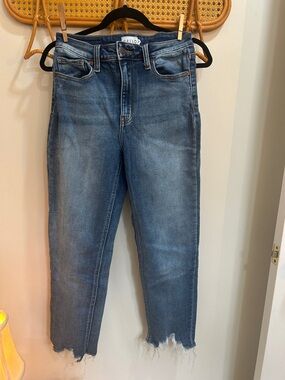 Cello Women's Medium Blue Straight-Leg Jeans with Frayed Hem